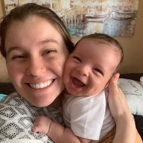 Meet your Posher, Naomi - Picture 1 of 1